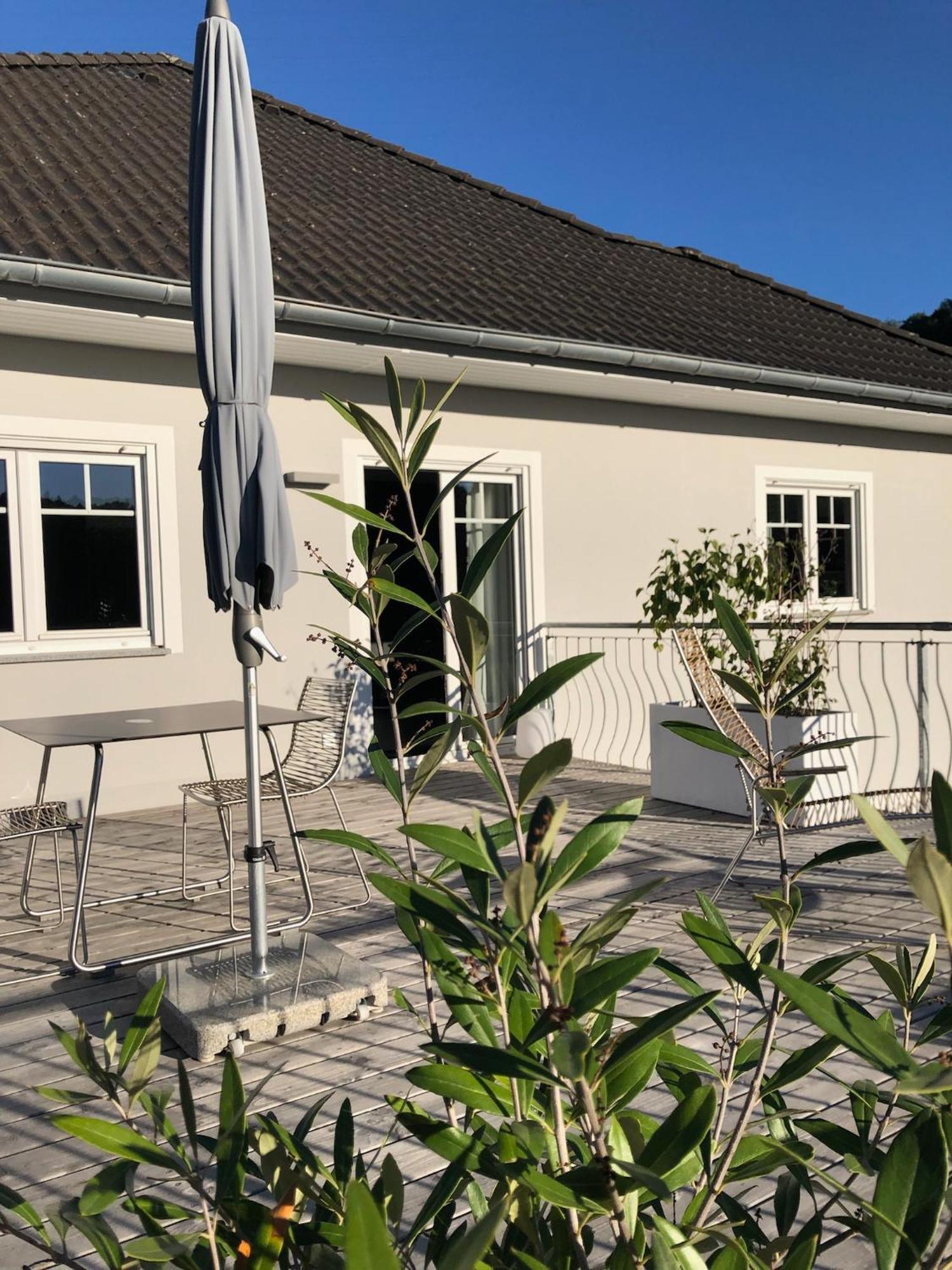 Stilvolle Wohnung Fuer 2-3 Personen - Mit Riesiger Dachterrasse Haigerloch Екстер'єр фото